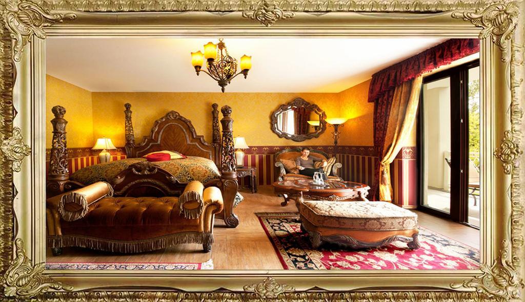 Burg Hotel Romantik غوتا الغرفة الصورة