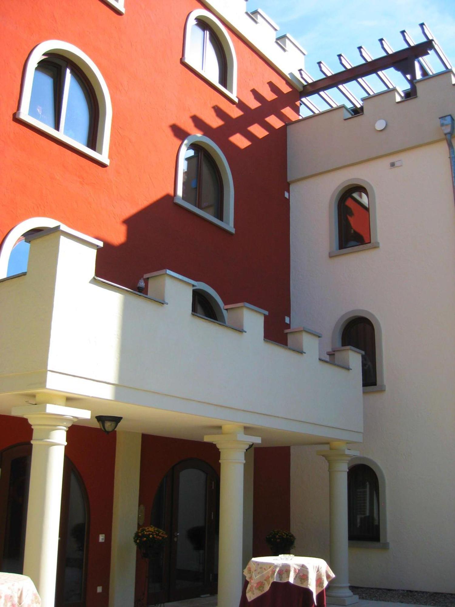 Burg Hotel Romantik غوتا المظهر الخارجي الصورة